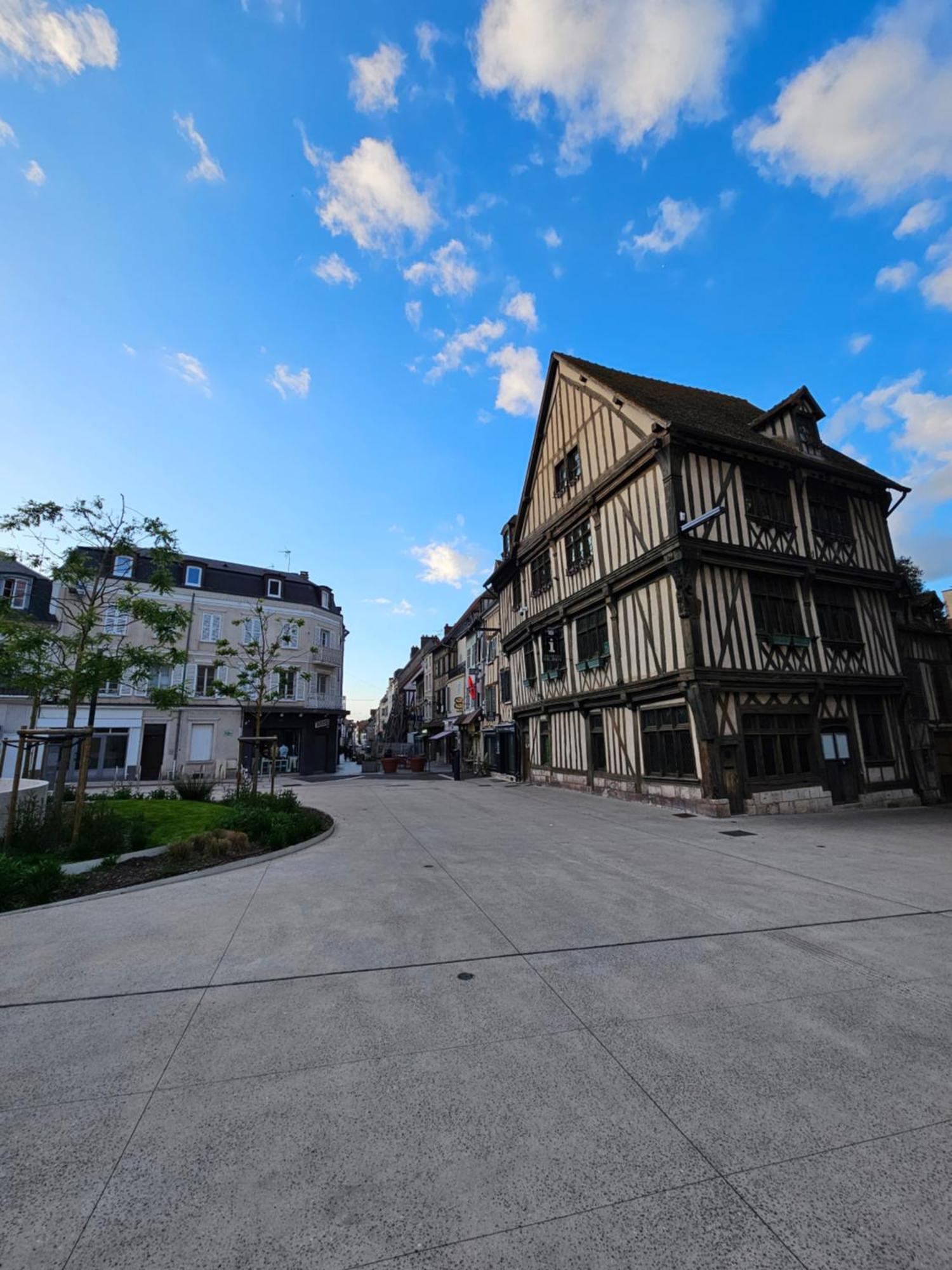 Charmant Duplex Au Coeur De Vernon Proche Gare Et Giverny Exteriör bild